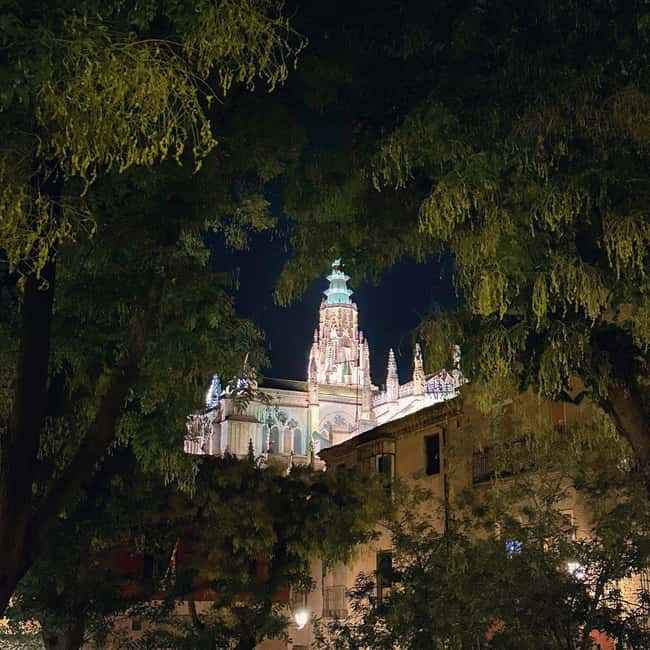 Toledo Ghost Tour: haunted houses and strange events - Entering Toledo’s Dark Side: What the Tour Is Really Like