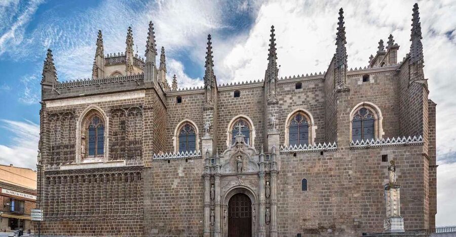 Toledo: Guided Monument Walking Tour with Wristband Pass - Church of Santo Tomé: the El Greco moment that anchors the morning