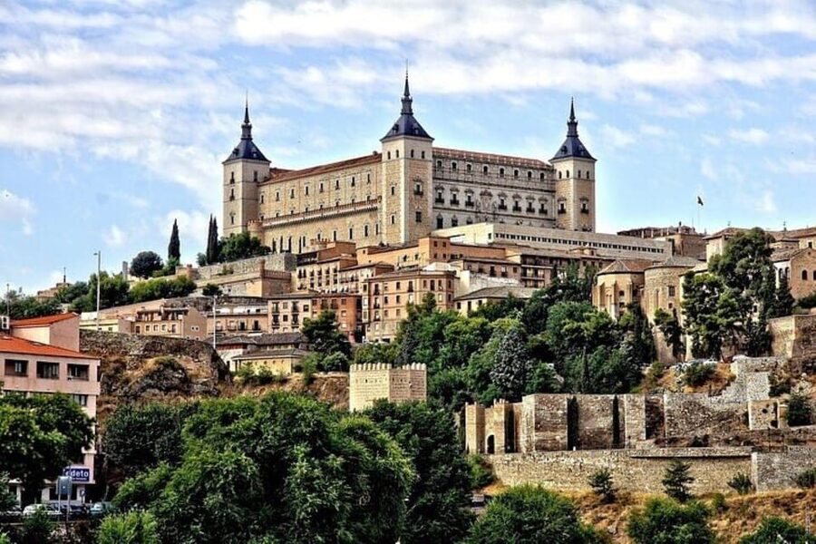 Toledo: Private Jewish Walking Tour - Key things to look for on this Jewish Quarter tour