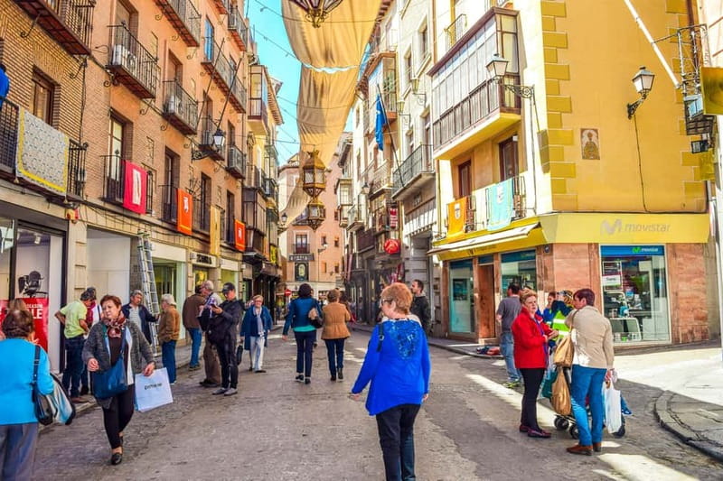 Toledo: Private Minivan tour from Madrid - Mercedes V comfort on the Madrid–Toledo ride