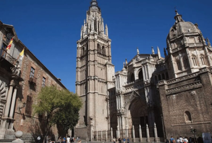 Toledo: Private Minivan tour from Madrid - Toledo Cathedral: the centerpiece hour you’ll actually remember
