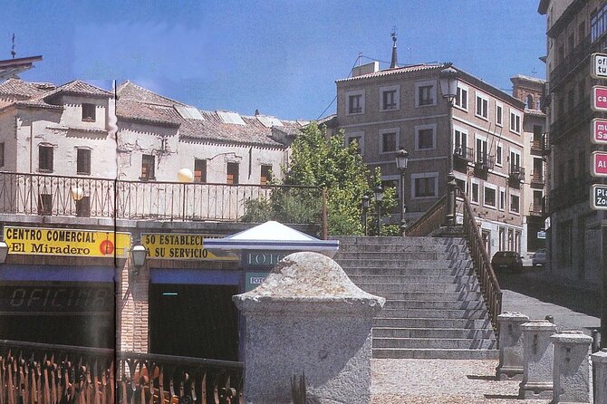 Toledo Private Tour from Madrid with Hotel Pick up and Drop off - Your guide in Toledo: why the 3 hours matter