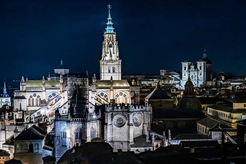Toledo: Private Walking Tour with 7 Monument Tickets - San Juan de los Reyes Monastery and the Isabel and Fernando Connection