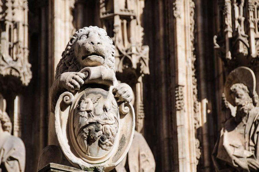 Toledo: Private Walking Tour with 7 Monument Tickets - Primate Cathedral (Dives Toletana): The Finish That’s Hard to Forget