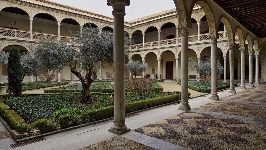 Toledo’s Gems: 3-Hr Private Tour with Expert Local Guide - The Marzipan Toledano stop (small, but smart)