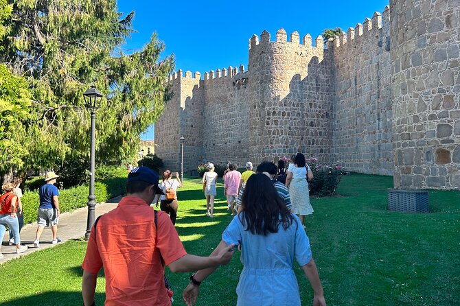 Toledo, Segovia and Avila from Madrid with Tickets and Lunch - Segovia aqueduct to Alcázar: where the skip-line value shows up