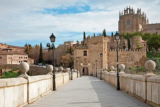 Toledo VIP TOUR with Private Transportation (max 5 people) - San Martín Bridge and a shift into Gothic Toledo