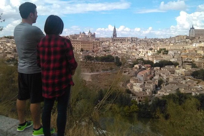 Toledo, Windmills, Winery Small Group Tour with Lunch from Madrid - Synagogue of Saint Mary the White: short visit, strong meaning
