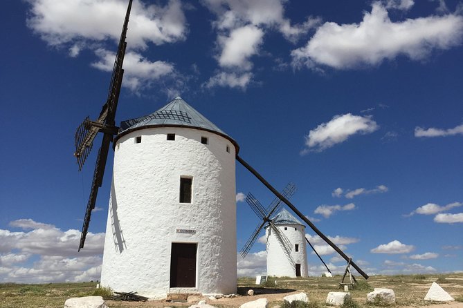 Toledo, Windmills, Winery Small Group Tour with Lunch from Madrid - Pickup at Hotel Puerta de Toledo and why the start time helps