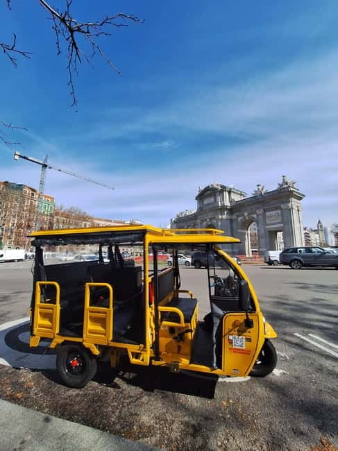 Tour en Tuk Tuk por lo mejor de Madrid - Tuk-tuk in Madrid: a 2-hour sampler ride