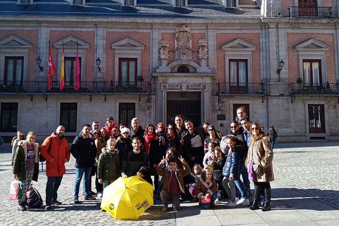 Tour "Madrid of the Austrias" | Old Town ❤️ - Mercado San Miguel and Plaza de la Villa: where everyday Madrid meets old layouts