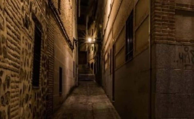 Tour Nocturno de Leyendas y Misterios con Subterráneo - Callejón del Cristo de la Calavera: Names With a Meaning