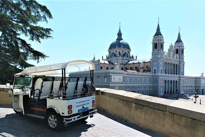 Tour of Castizo Madrid with a private guide in a yellow Tuk-Tuk - Key highlights to know before you ride
