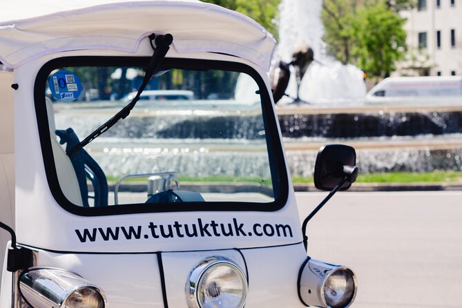 Tour of Historic and Modern Madrid with a guide in a yellow tuk tuk - Finishing with Madrid’s Royal Palace: why this stop lands