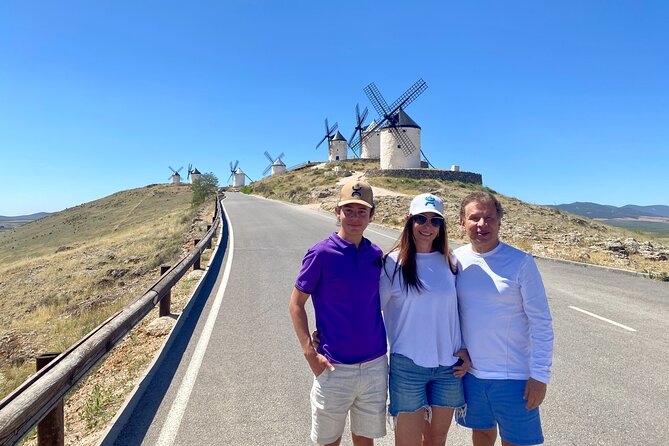 Tour of the Don Quixote Windmills of La Mancha and Toledo with Lunch - Madrid pickup and the road rhythm (plan for a full day)