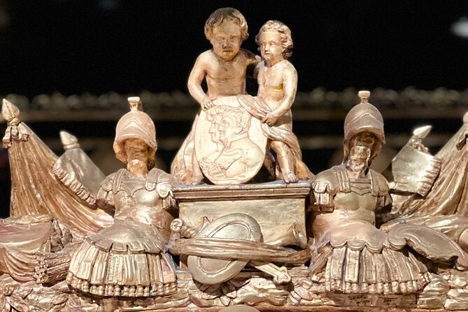Tour of the Royal Collections of Madrid small group and skip the line - Small-group size (max 7) and why it changes everything