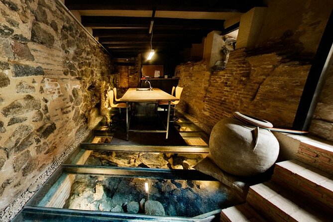 Tour Toledo 5 Underground Discover Hidden History in English - The value: $13.30 for a fast pass into real Toledo