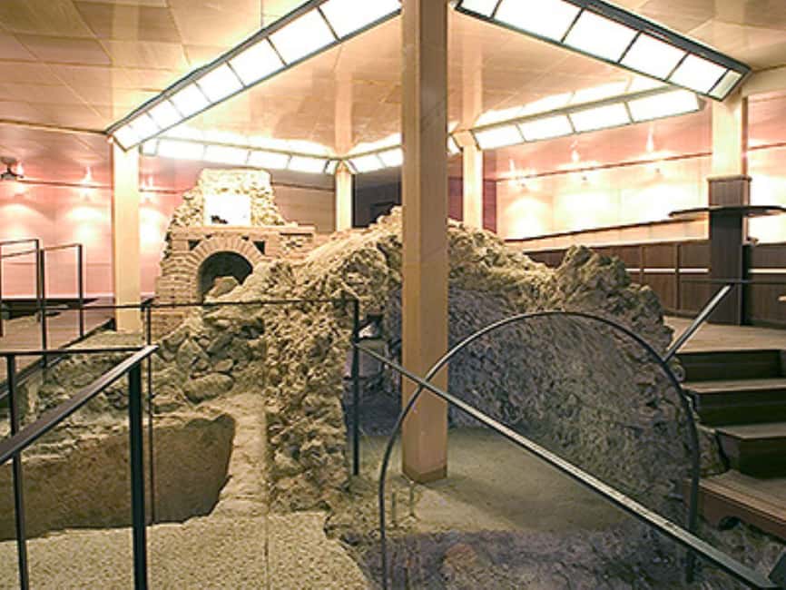 Tour Toledo Subterráneo: Descubre la Historia Oculta - Practical flow of the 2 hours: what you’ll be doing the whole time