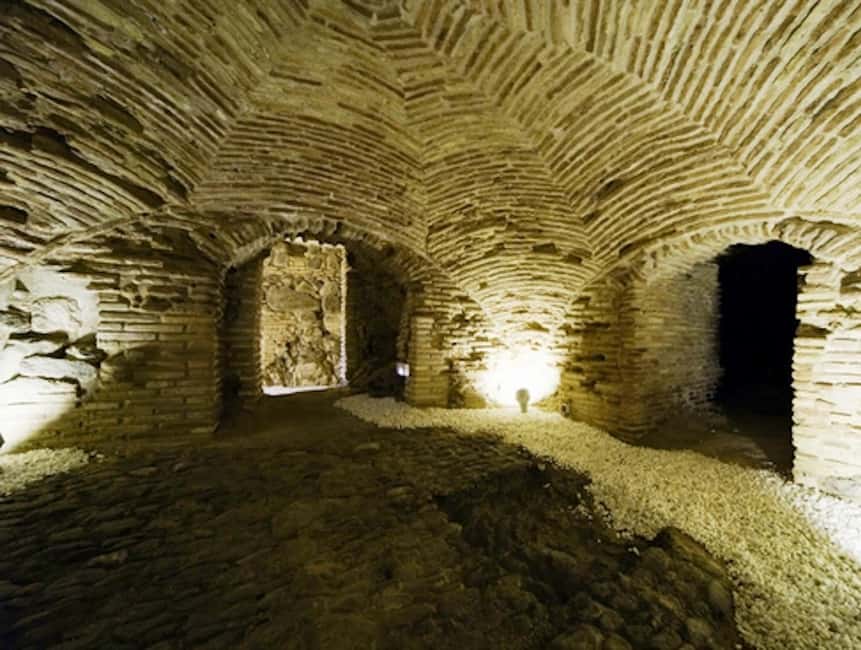 Tour Toledo Subterráneo: Descubre la Historia Oculta - Stop 1: Banos Arabes del Cenizal and Toledo’s water culture