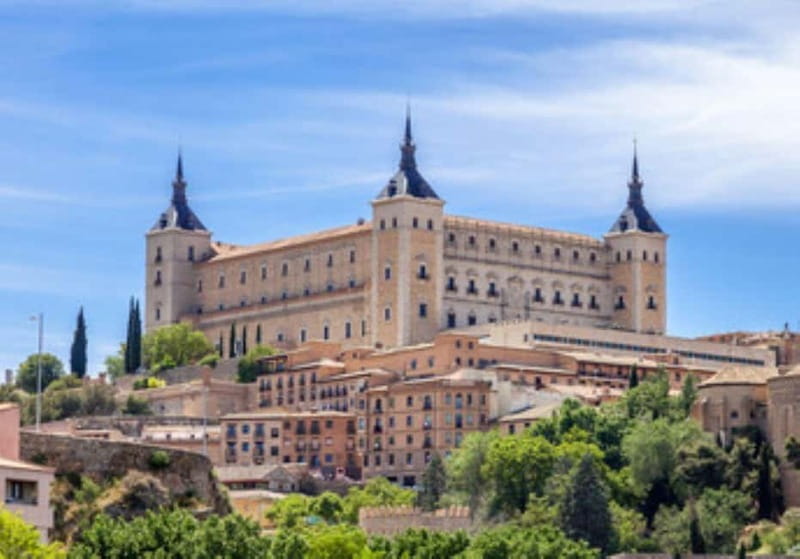 TOUR TRES CULTURAS - Cathedral Territory and the Three-Cultures Connection