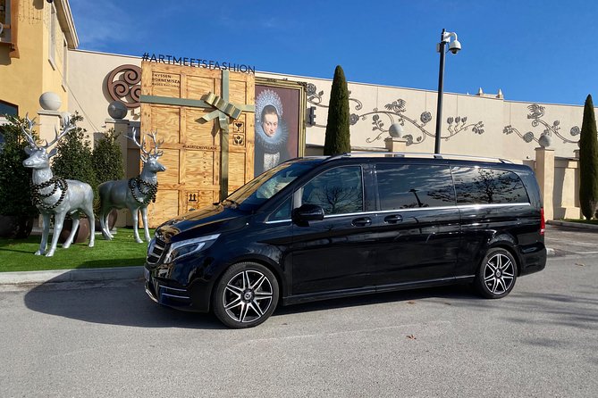 Transfer from the Airport to Madrid - Madrid Airport Transfer: Private Door-to-Door, No Guesswork