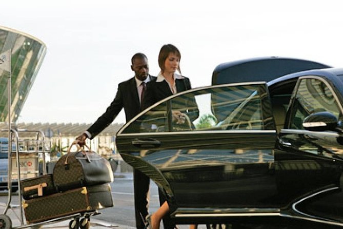 Transfers Madrid Airport to Madrid Center in Vans up to 7 Passengers - Madrid Airport to Central Madrid: the simple transfer that saves your energy