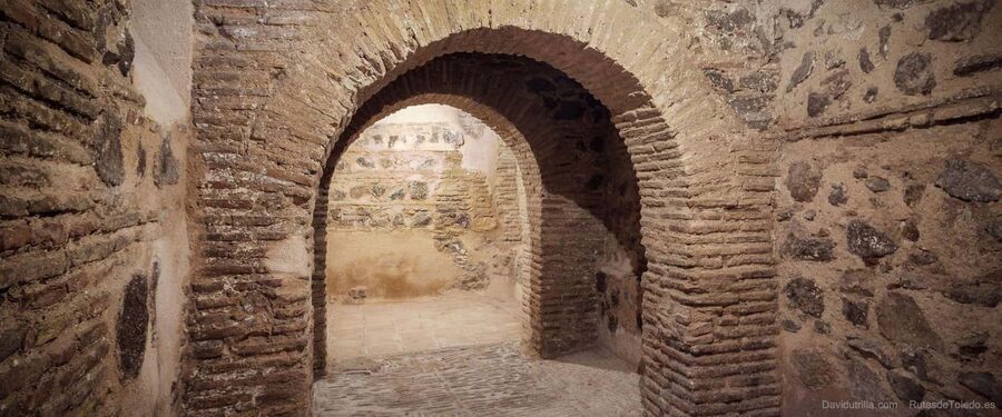 Underground Toledo: Roman baths, dungeons, and secrets beneath the city - Meeting at Rutas de Toledo, behind the Cathedral