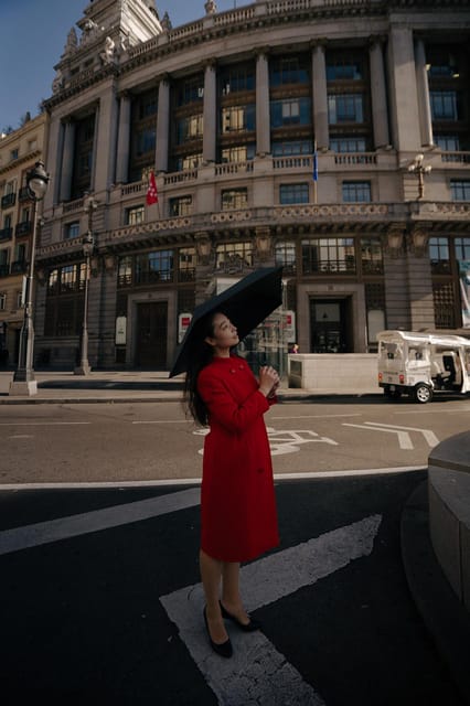 Valencia Private Photoshoot - Outfit Changes, Shoes, and Timing: The Small Logistics That Matter