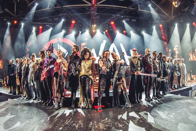 WAH Madrid : Show and Music Experience, Gastronomy and Party - Photos, Recording, and the Small Comfort Choices